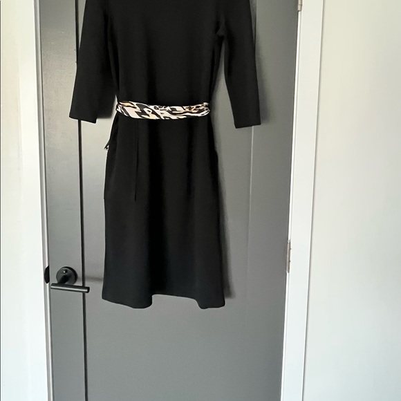 Zara black dress, mid sleeve, leopard belt, comes to knee, pockets - Picture 4 of 7